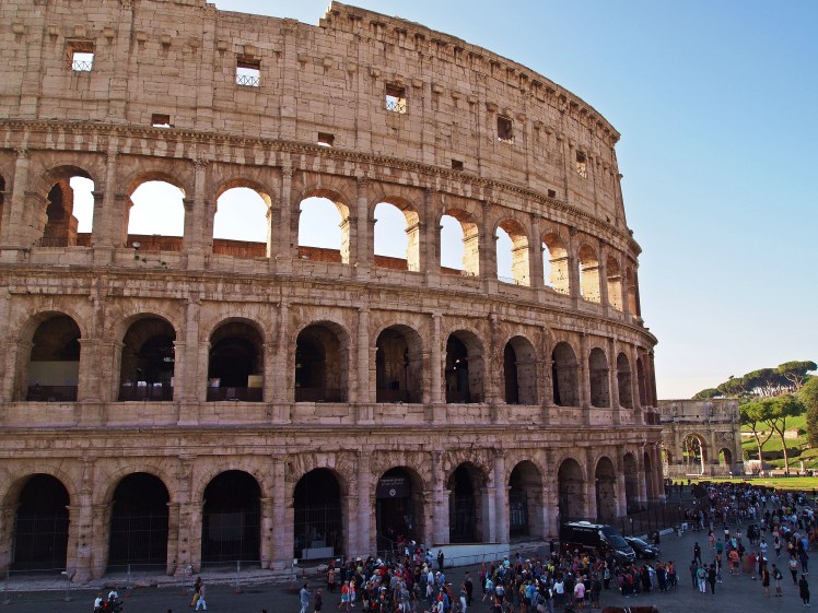 The Colosseum is so big! 