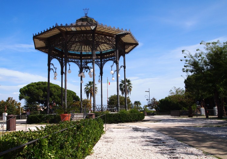 The main gazebo in Parco Maestranze, the upper level of the Bellini Garden.
