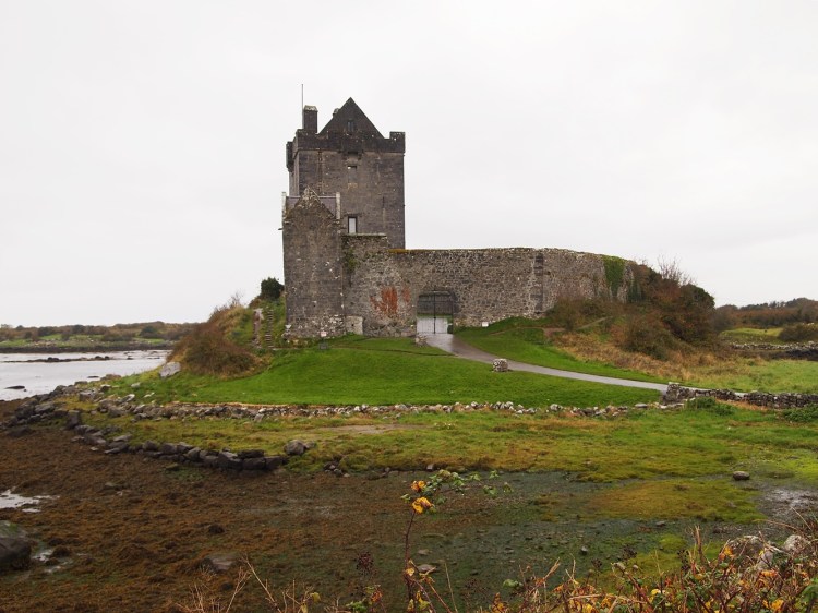 Dunguaire Castle