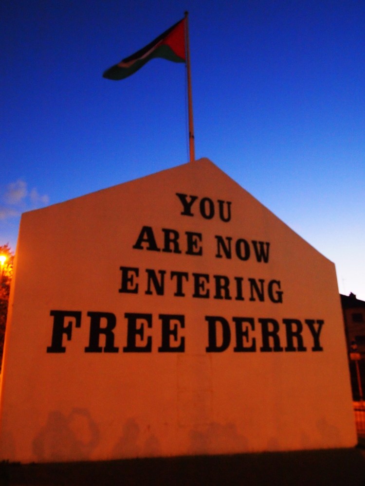 Derry murals