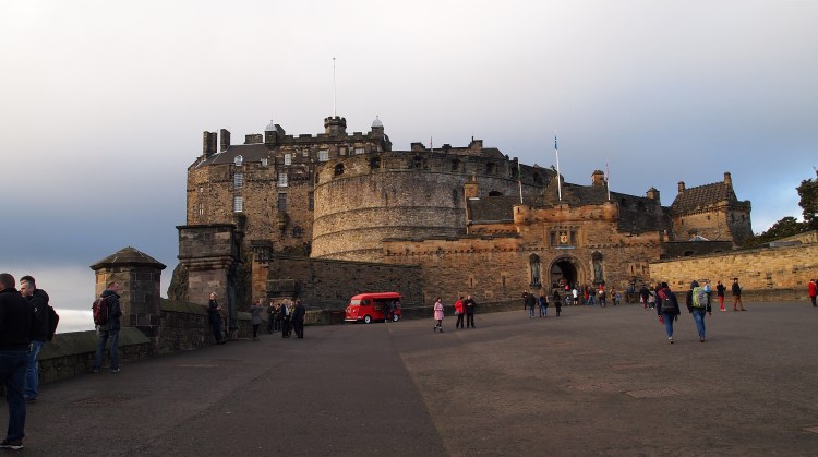 At first, I wasn't quite sure what to expect. Turns out the castle is so much larger on the inside than its facade indicates. 
